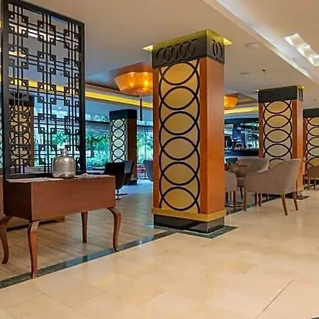 Turunc 马尔马里斯